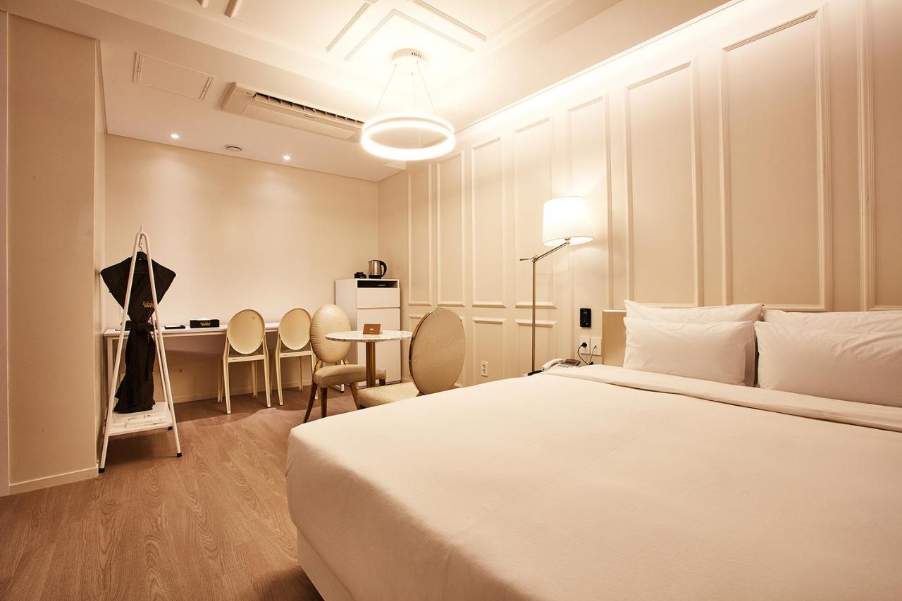 Hotel Wanted Incheon Esterno foto