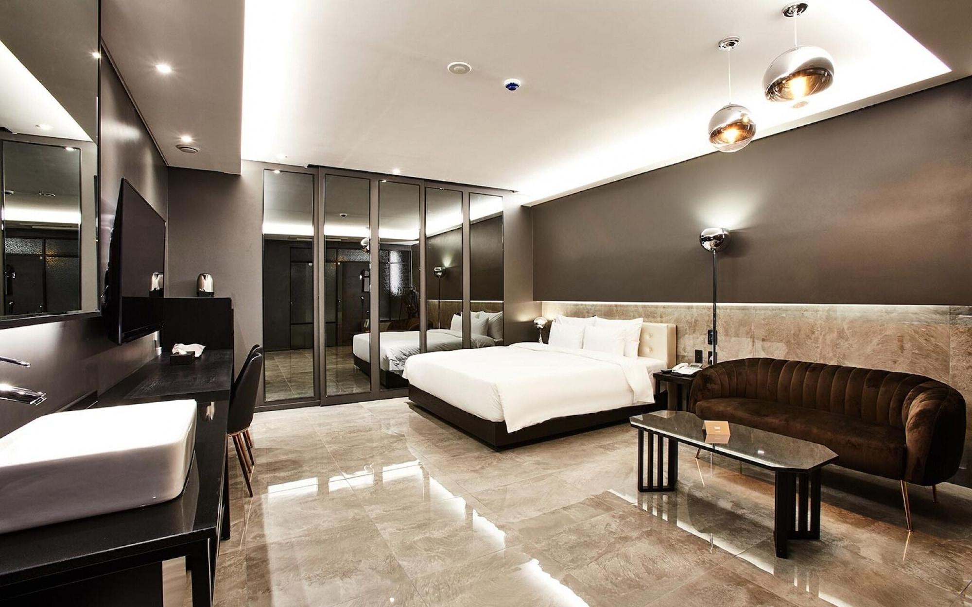 Hotel Wanted Incheon Esterno foto